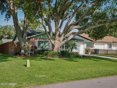Exterior - 708 Egret Ct, Edgewater, FL 32141 photo 3 of 8