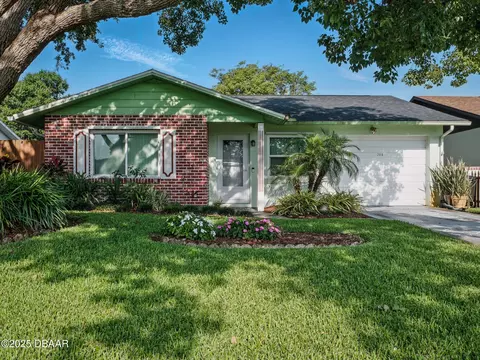 Exterior - 708 Egret Ct, Edgewater, FL 32141 photo 1 of 8