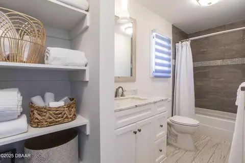 Bath - 1076 Shockney Dr, Ormond Beach, FL 32174 photo 7 of 8