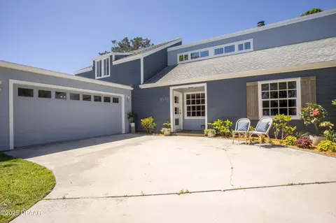 Exterior - 1076 Shockney Dr, Ormond Beach, FL 32174 photo 2 of 2