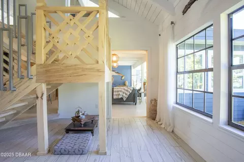 Entry Way - 1076 Shockney Dr, Ormond Beach, FL 32174 photo 3 of 5