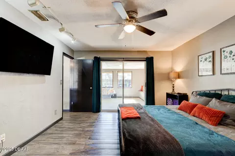 Bedroom - 35 Whippoorwill Ln, Ormond Beach, FL 32174 photo 3 of 5