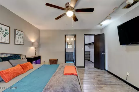 Bedroom - 35 Whippoorwill Ln, Ormond Beach, FL 32174 photo 2 of 5