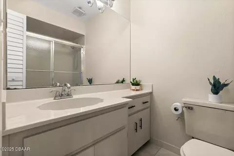 Bath - 140 Limewood Pl #3, Ormond Beach, FL 32174 photo 1 of 6