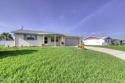 34 Kathy Dr, Ormond Beach, FL 32176 photo 5