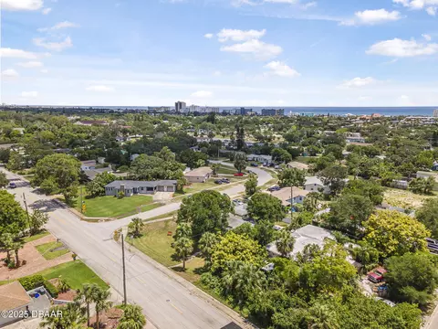 View/Area - 431 Riverside Dr, Ormond Beach, FL 32176 photo 10 of 12