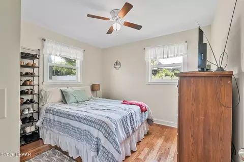 Bedroom - 431 Riverside Dr, Ormond Beach, FL 32176 photo 4 of 5