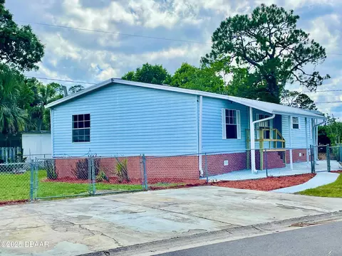 Exterior - 1910 Woodcrest Dr, Ormond Beach, FL 32174 photo 2 of 2