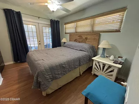 Bedroom - 173 E Cory Dr, Edgewater, FL 32141 photo 4 of 6