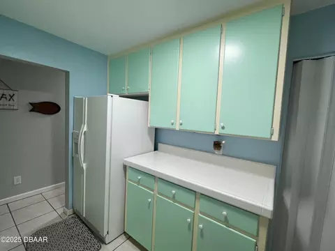 Kitchen - 173 E Cory Dr, Edgewater, FL 32141 photo 3 of 4