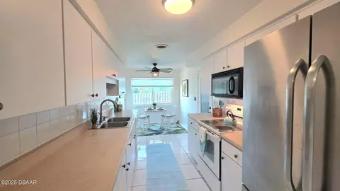 470 N Halifax Dr, Ormond Beach, FL 32176 photo 22