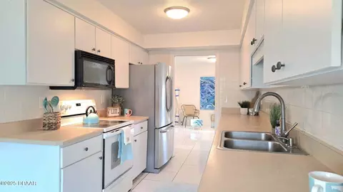 470 N Halifax Dr, Ormond Beach, FL 32176 photo 20