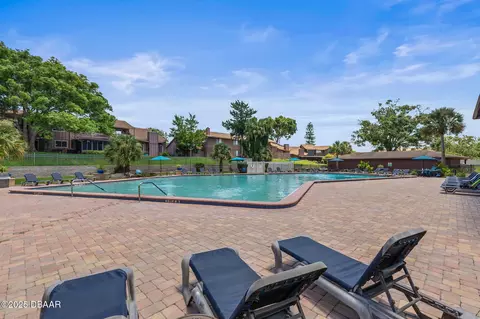 Exterior - 208 Pine Cone Trl, Ormond Beach, FL 32174 photo 3 of 4