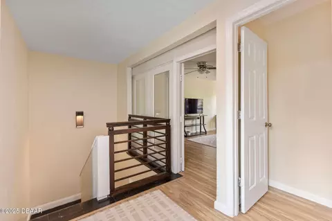 Entry Way - 208 Pine Cone Trl, Ormond Beach, FL 32174 photo 7 of 9