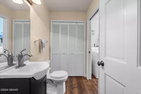 Bath - 304 River Bluff Dr, Ormond Beach, FL 32174 photo 1 of 13