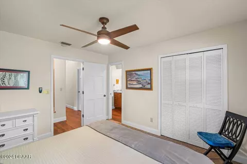 Bedroom - 304 River Bluff Dr, Ormond Beach, FL 32174 photo 8 of 8