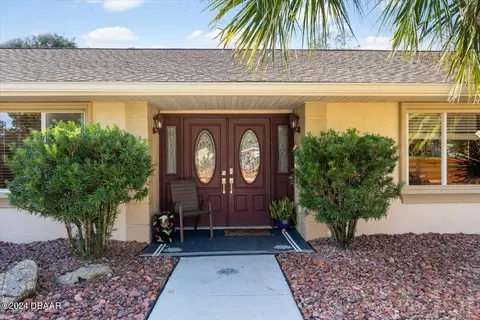 Exterior - 304 River Bluff Dr, Ormond Beach, FL 32174 photo 2 of 7