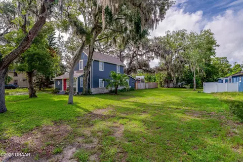 88 Lincoln Ave, Ormond Beach, FL 32174 photo 2