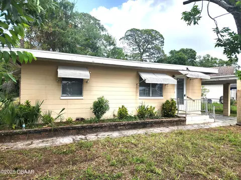 2647 Brookline Ave, New Smyrna Beach, FL 32168