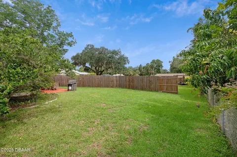 Exterior - 999 16th St, Edgewater, FL 32132 photo 8 of 13
