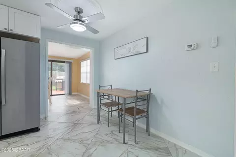 Dining - 999 16th St, Edgewater, FL 32132 photo 1 of 4