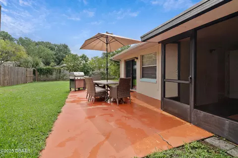 Exterior - 999 16th St, Edgewater, FL 32132 photo 6 of 13