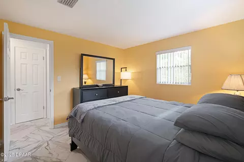 Bedroom - 999 16th St, Edgewater, FL 32132 photo 4 of 6