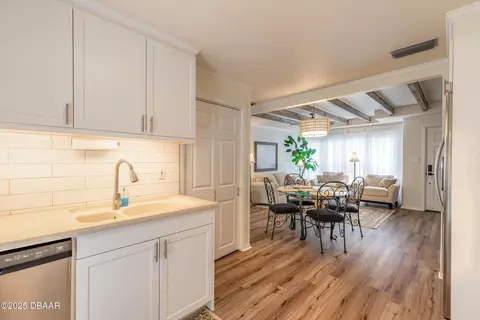 92 S Orchard St, Ormond Beach, FL 32174 photo 8