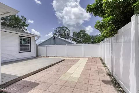 Exterior - 952 Northbrook Dr, Ormond Beach, FL 32174 photo 4 of 7