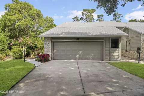 136 Deer Lake Cir, Ormond Beach, FL 32174