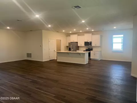 Living - 3211 Arch Ave, Ormond Beach, FL 32174 photo 2 of 2