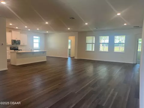 Living - 3211 Arch Ave, Ormond Beach, FL 32174 photo 1 of 2