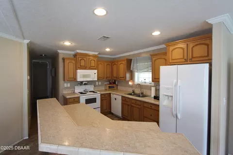 149 Indian River Dr N #N, Edgewater, FL 32141 photo 3