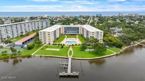 1224 S Peninsula Dr #218, Daytona Beach, FL 32118