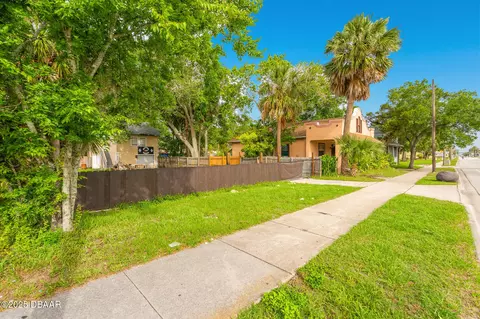 316 N Ridgewood Ave, Daytona Beach, FL 32114