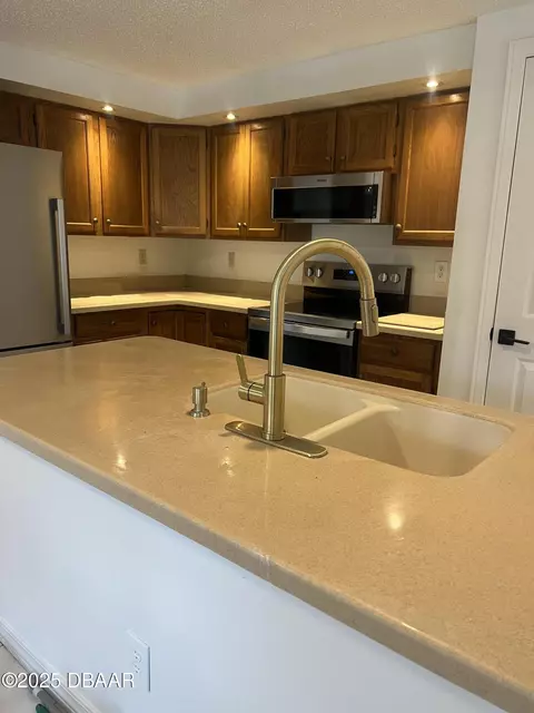 Kitchen - 1 Aledo Ct, Saint Augustine, FL 32086 photo 4 of 4