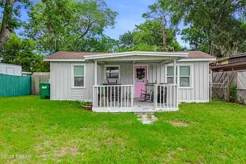 837 May Ave, Holly Hill, FL 32117