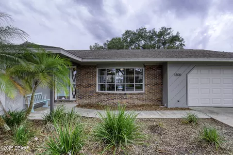 Exterior - 1300 Oak Forest Dr, Ormond Beach, FL 32174 photo 6 of 16