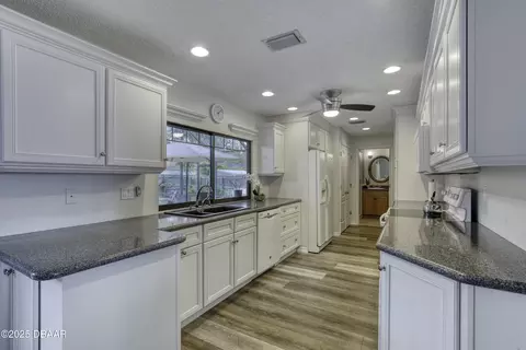 Kitchen - 1300 Oak Forest Dr, Ormond Beach, FL 32174 photo 2 of 5