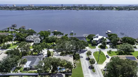 View/Area - 1300 Oak Forest Dr, Ormond Beach, FL 32174 photo 10 of 16