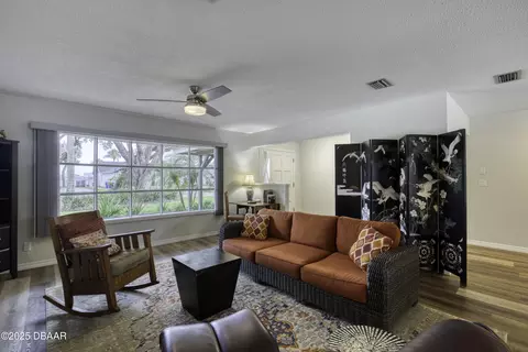 Living - 1300 Oak Forest Dr, Ormond Beach, FL 32174 photo 5 of 6