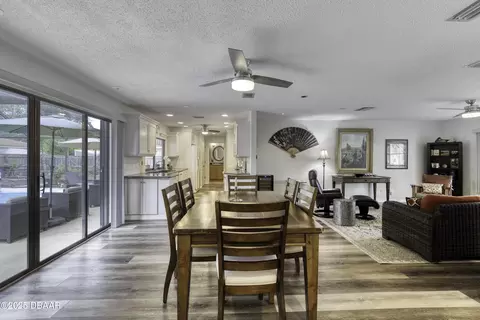 Dining - 1300 Oak Forest Dr, Ormond Beach, FL 32174 photo 4 of 5