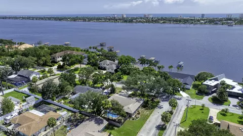 View/Area - 1300 Oak Forest Dr, Ormond Beach, FL 32174 photo 8 of 16