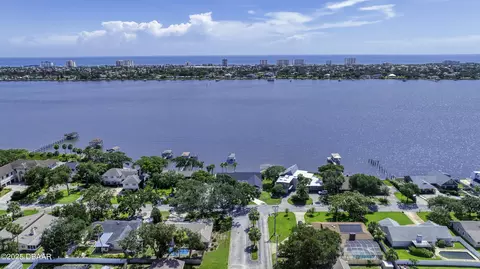 View/Area - 1300 Oak Forest Dr, Ormond Beach, FL 32174 photo 12 of 16