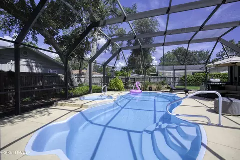 Exterior - 1300 Oak Forest Dr, Ormond Beach, FL 32174 photo 11 of 16