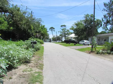 33 Hernandez Ave, Ormond Beach, FL 32174 photo 10