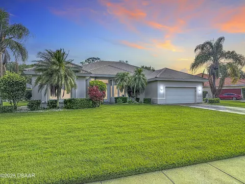 456 Sea Duck Dr, Daytona Beach, FL 32119