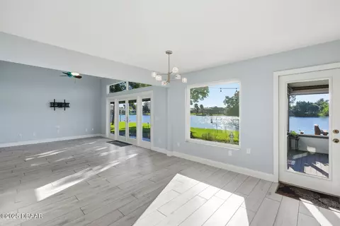 453 Palm Ave, Ormond Beach, FL 32174 photo 7