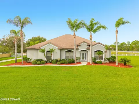Exterior - 540 Leeway Trl, Ormond Beach, FL 32174 photo 2 of 17