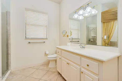 Bath - 540 Leeway Trl, Ormond Beach, FL 32174 photo 9 of 11